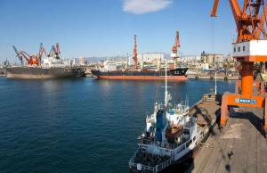 秦皇島港2017年吞吐量達到2.3773億噸