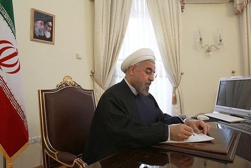 伊朗總統(tǒng)在亞美尼亞邊界啟動了兩個水電站項目