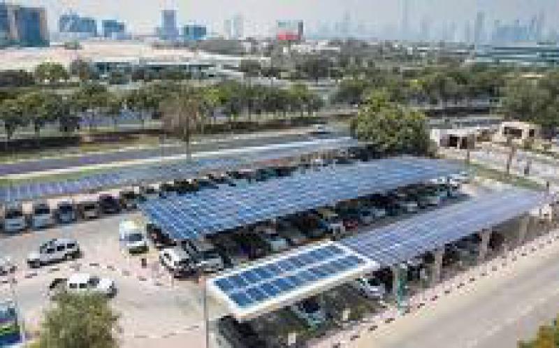 石油公司的潤滑油工廠在迪拜實(shí)現(xiàn)100％的太陽能發(fā)電